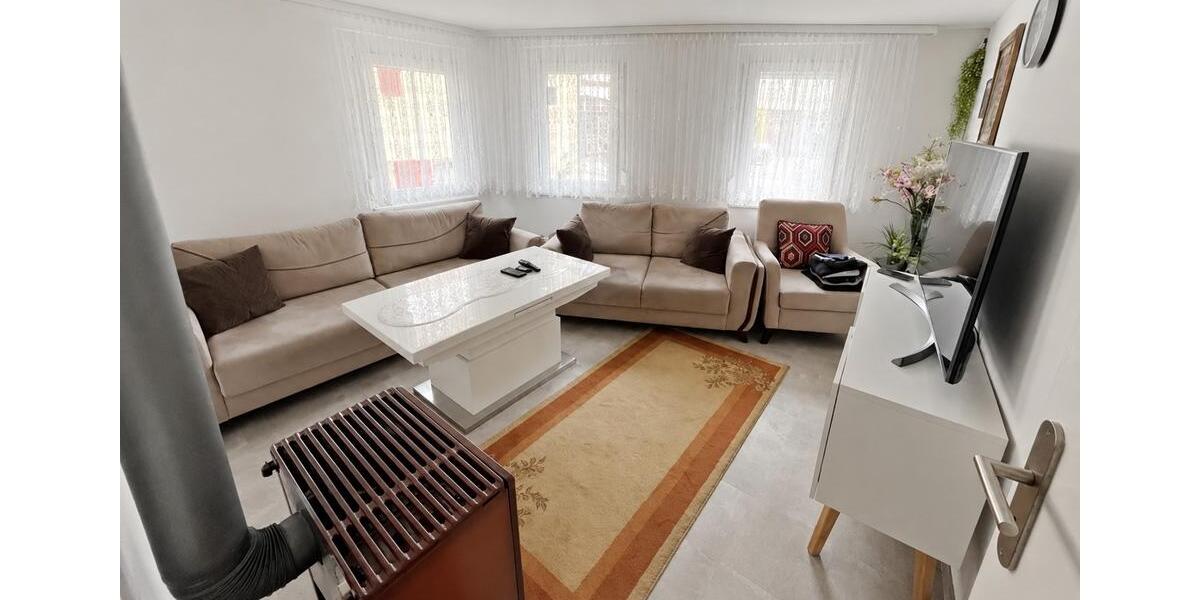 Doppelhaushälfte Rottenburg am Neckar - 5 Zimmer, 89 m&sup2;, 195.000&euro; | Angebot:26728799