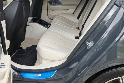 BMW M850 115.000 km 60.000 &euro; Hausen 63179