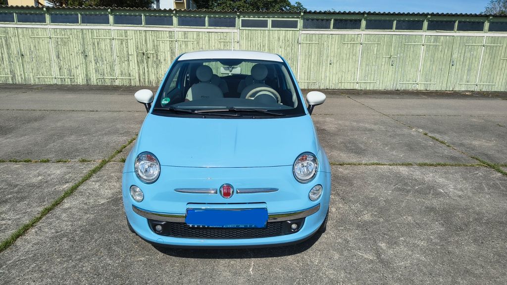 Fiat 500 44.143 km 7.700 &euro; Esslingen 73734