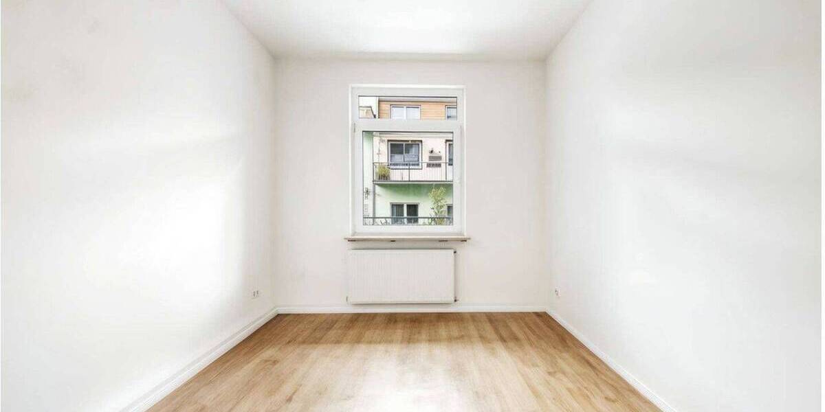 Reihenmittelhaus Bremen Hohentor - 6 Zimmer, 229 m&sup2;, 390&euro; | Angebot:26879417