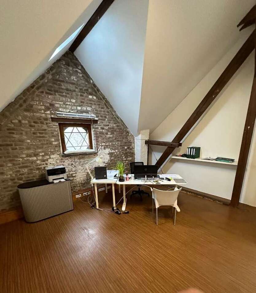 Büro in Krefeld 560 € 83 m²