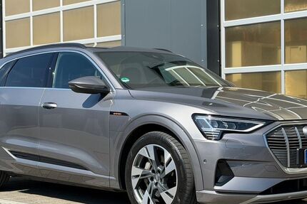 Audi e-tron 70.000 km 29.900 &euro; Friedrichshafen 88045