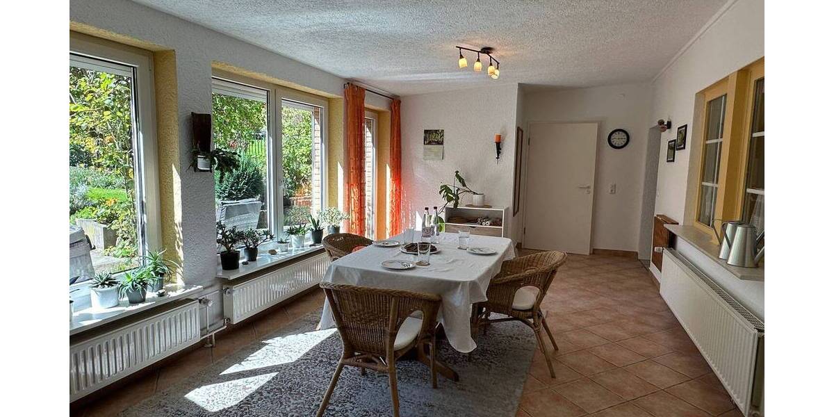 Mehrfamilienhaus, Wohnhaus Homberg (Efze) Homberg - 1 Zimmer, 232 m&sup2;, 230.000&euro; | Angebot:26388675