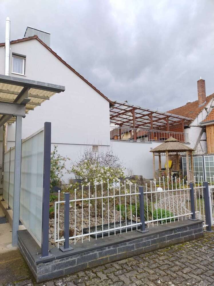 Haus zum Kaufen in Thüngersheim 230.000 € 125 m²