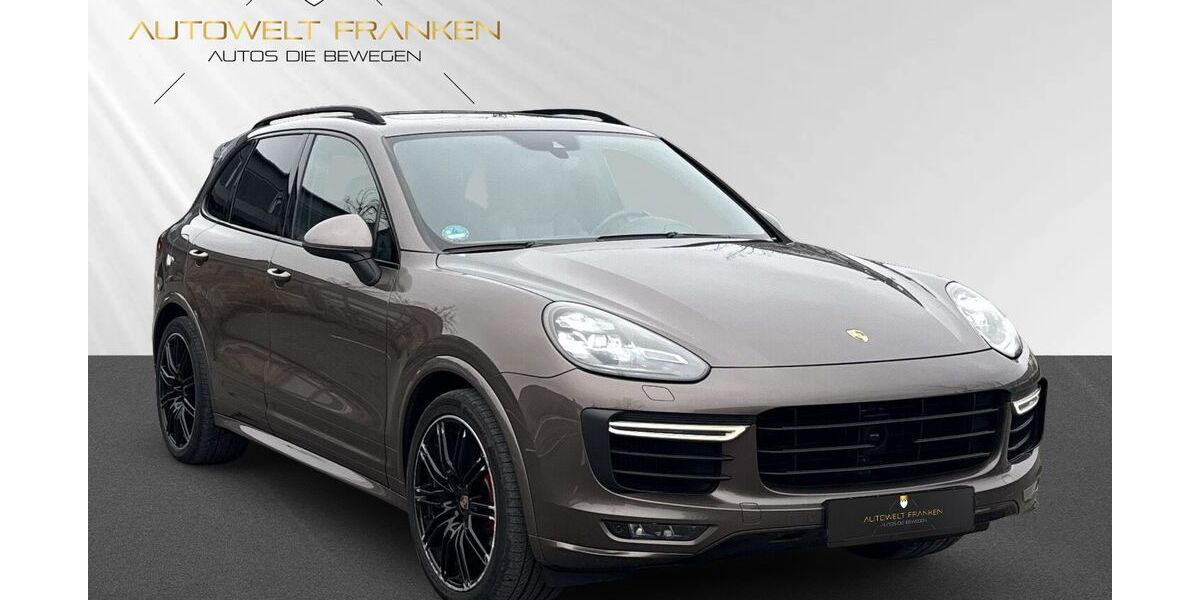 Porsche Cayenne 215.000 km 31.750 &euro; Nürnberg 90441