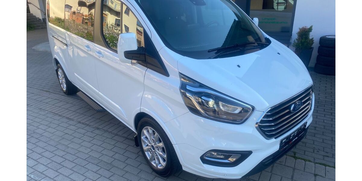 Ford Tourneo Custom 82.900 km 28.690 &euro; Eging am See 94535