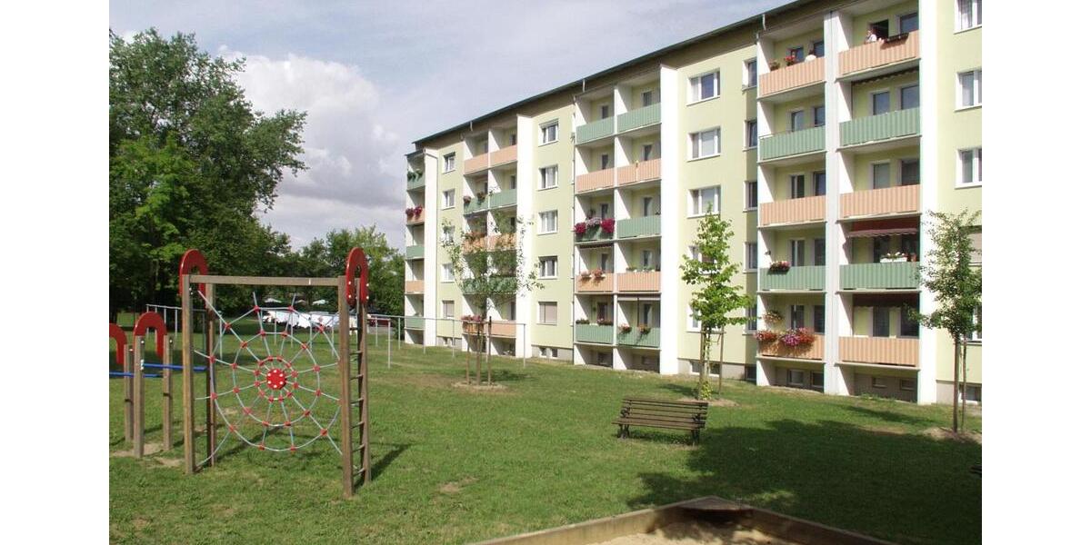 Etagenwohnung Riesa Neuweida - 2 Zimmer, 49 m&sup2;, 294&euro; | Angebot:26637289