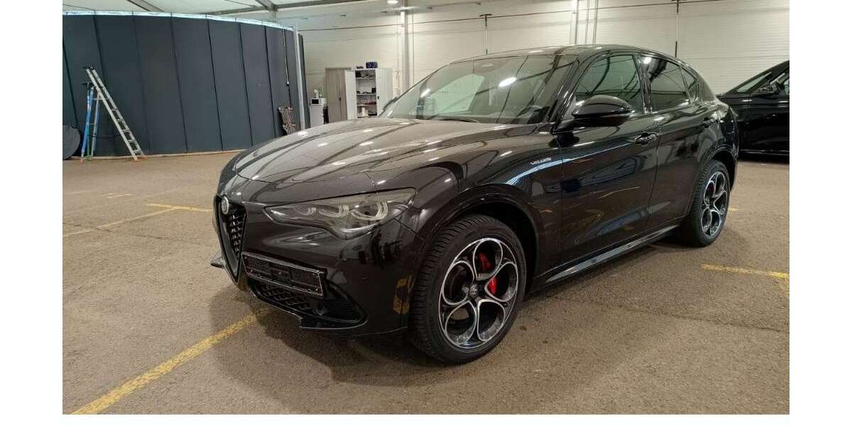 Alfa Romeo Stelvio 42.391 km 39.985 &euro; Pohlheim 35415