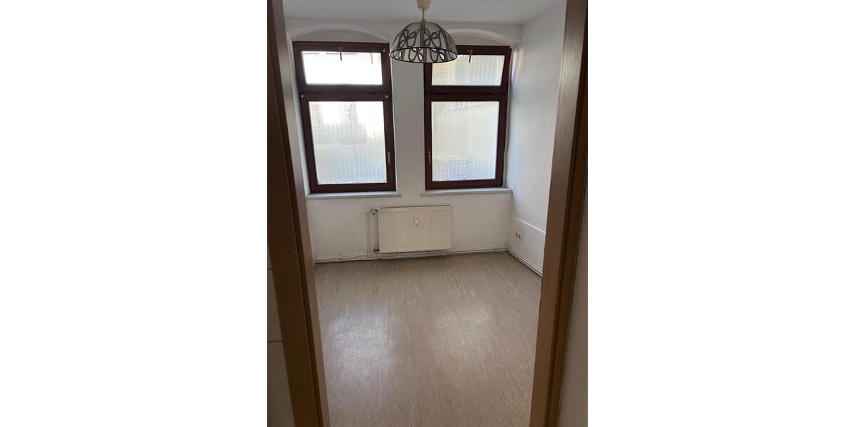 Erdgeschoßwohnung Zschopau - 2 Zimmer, 28 m&sup2;, 275&euro; | Angebot:26276543