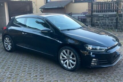 VW Scirocco 125.000 km 8.990 € Treptow 12526