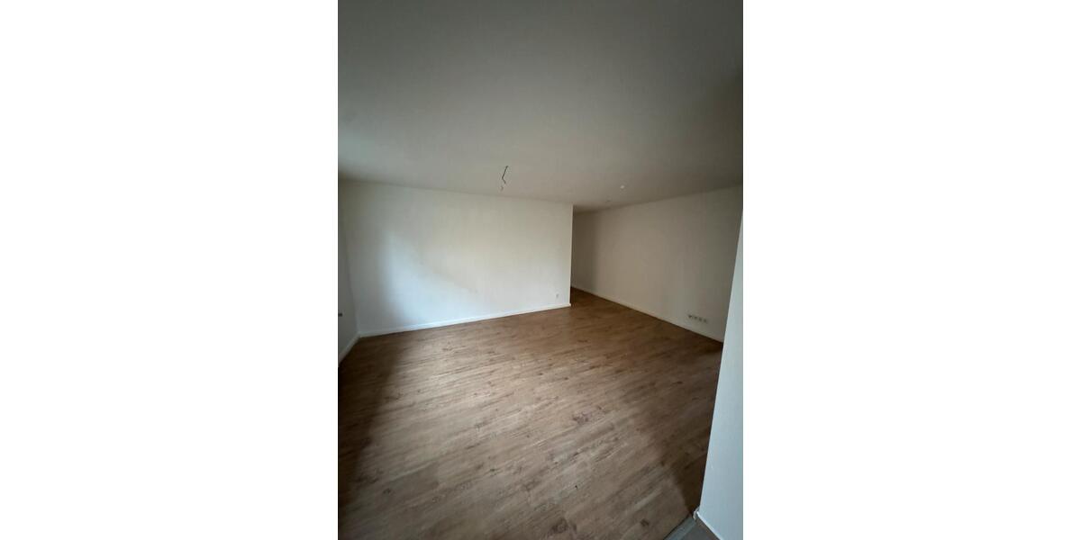 Erdgeschoßwohnung Lauenburg/Elbe Elbe - 2.5 Zimmer, 69 m&sup2;, 800&euro; | Angebot:25934973