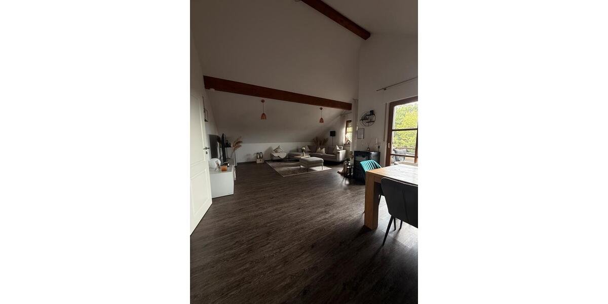 Dachgeschoßwohnung Blaustein - 3.5 Zimmer, 84 m&sup2;, 389.000&euro; | Angebot:26858521