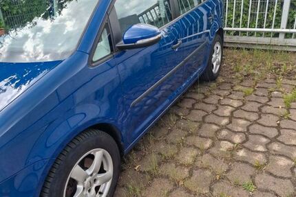 VW Touran 139.000 km 5.900 &euro; Wedemark 30900
