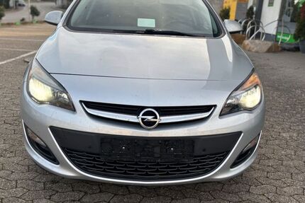 Opel Astra 225.000 km 3.950 &euro; Nohfelden O.t. Wolfersweiler 66625