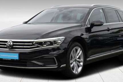 VW Passat 54.782 km 27.441 € Hamburg 22111