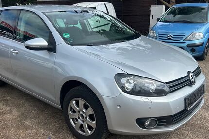 VW Golf 190.000 km 2.550 &euro; RIESA 01589
