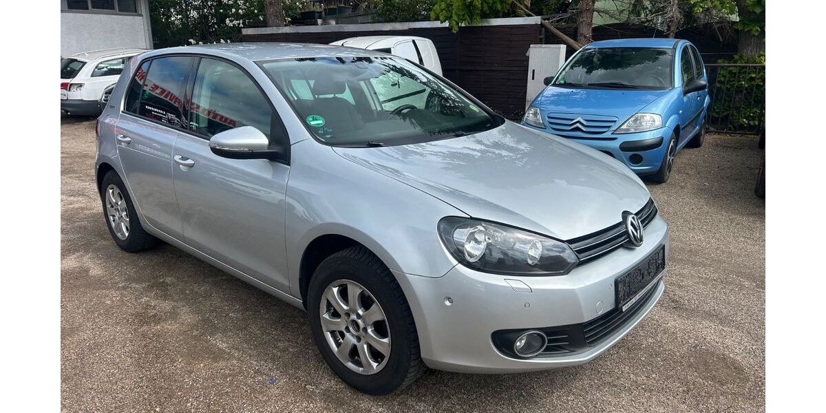 VW Golf 190.000 km 2.550 &euro; RIESA 01589