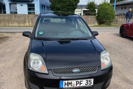 Ford Fiesta 119.500 km 1.999 &euro; Hameln 31789
