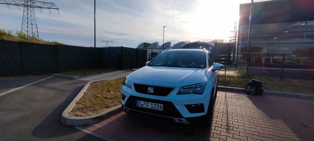 Seat Ateca 175.800 km 17.300 € Berlin 13086