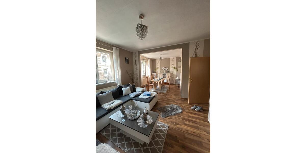 Erdgeschoßwohnung Tangerhütte - 4 Zimmer, 104 m&sup2;, 570&euro; | Angebot:26316243