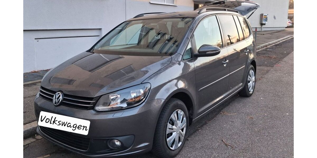 VW Touran 186.000 km 5.500 &euro; Unterreichenbach 75399