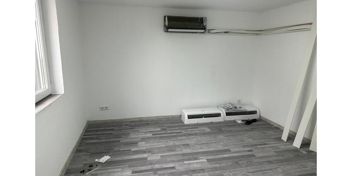 Einfamilienhaus Wiehl - 3 Zimmer, 100 m&sup2;, 1.000&euro; | Angebot:26515215