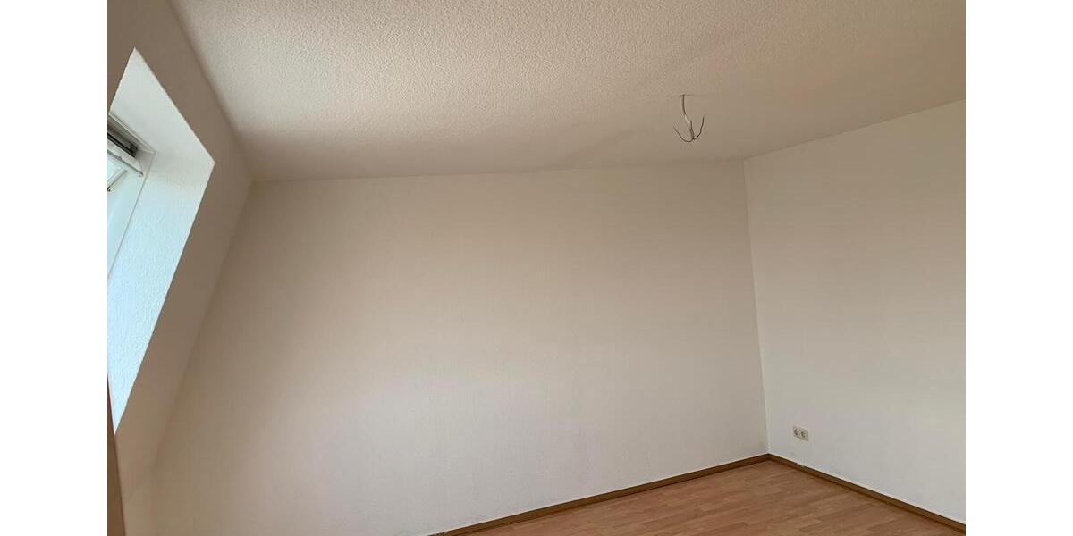 Etagenwohnung Dessau-Roßlau Roßlau - 1 Zimmer, 34 m&sup2;, 325&euro; | Angebot:25591000
