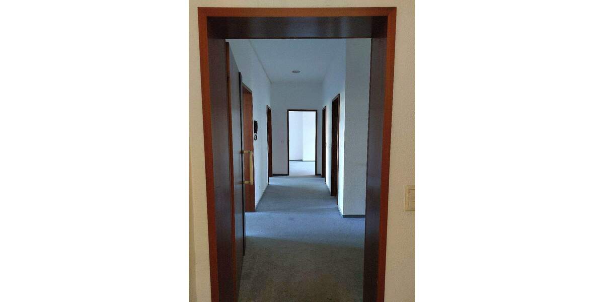 Gewerbeobjekt Saarbrücken St Johann - 5 Zimmer, 120 m&sup2;, 990&euro; | Angebot:26451046