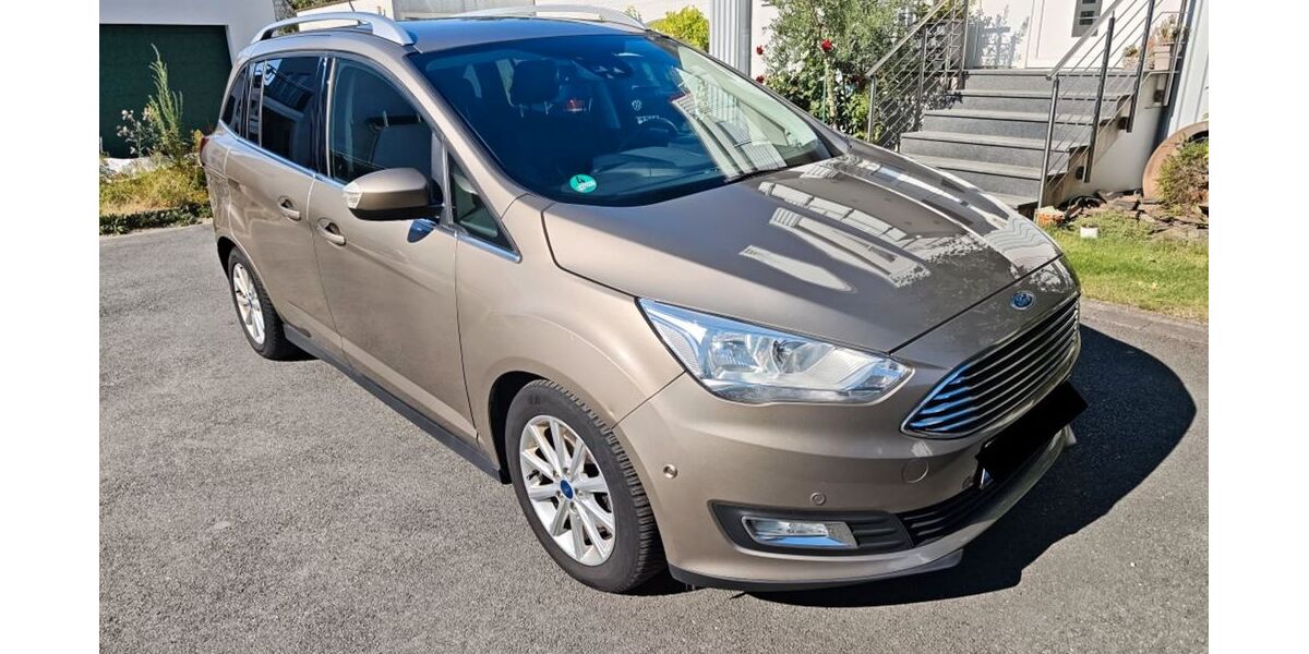 Ford C-Max 106.700 km 10.990 &euro; Düsseldorf 40591