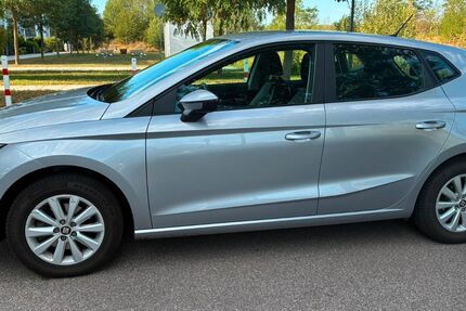 Seat Ibiza 94.000 km 13.250 &euro; Regensburg 93049
