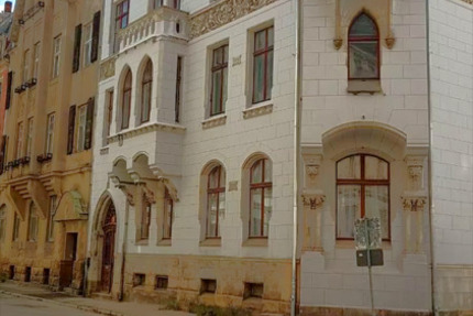 Historisches Mehrfamilienhaus mit Charakter und großem Potenzial im Herzen von Greiz 4 zimmer