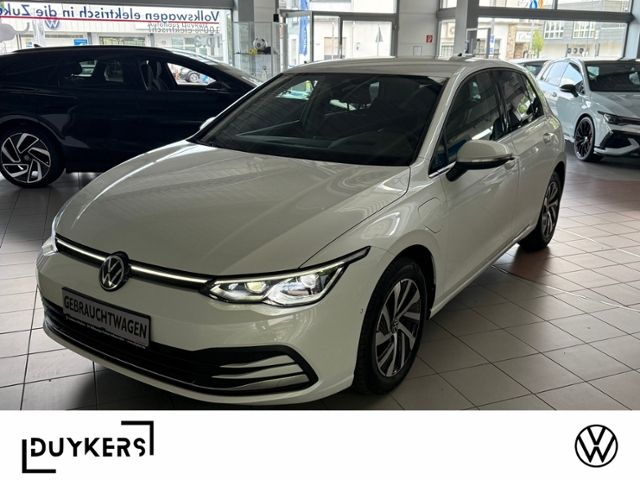 VW Golf 32.400 km 24.489 &euro; Baesweiler 52499