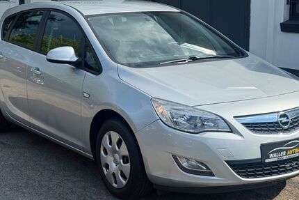 Opel Astra 131.000 km 5.990 € Bremen 28219