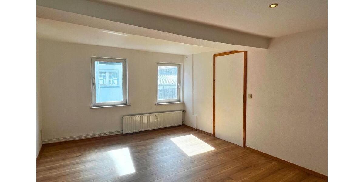 Einfamilienhaus Waldkappel - 4 Zimmer, 130 m&sup2;, 990&euro; | Angebot:26215930