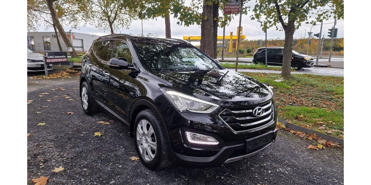 Hyundai SANTA FE 138.000 km 14.750 &euro; Köln 51107