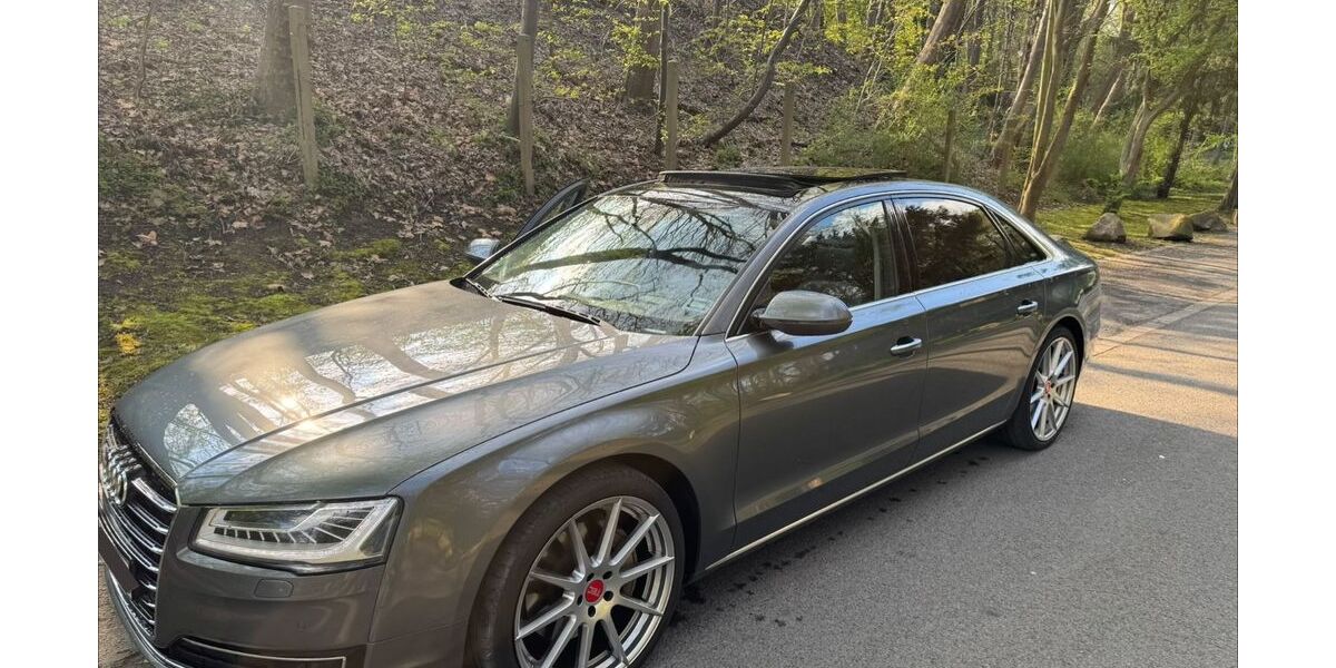 Audi A8 297.500 km 22.500 &euro; Dortmund 44339