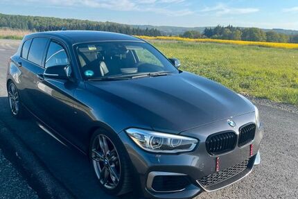 BMW M140i
