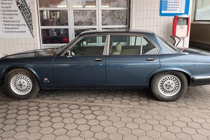Jaguar XJ 137.000 km 5.900 &euro; Hildrizhausen 71157