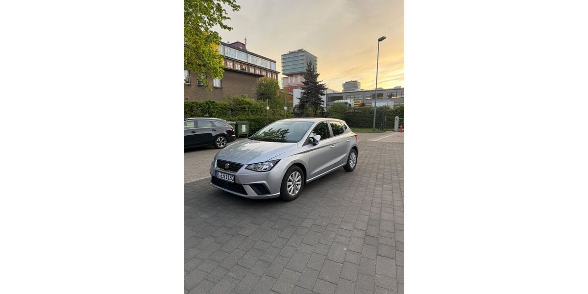 Seat Ibiza 64.000 km 11.000 &euro; Berlin 12681