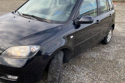 Mazda 2 155.000 km 2.000 &euro; Friedrichshafen 88045