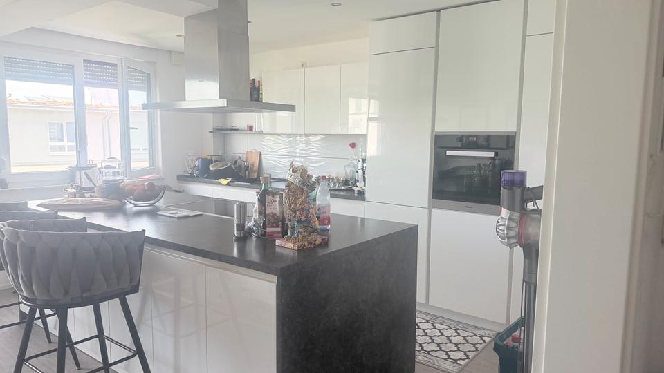 Einfamilienhaus Offenbach am Main Bürgel - 5 Zimmer, 170 m&sup2;, 2.200&euro; | Angebot:26423741