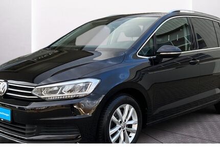 VW Touran 106.989 km 19.239 &euro; Artern 06556
