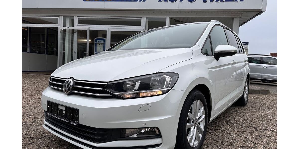 VW Touran 131.700 km 15.990 &euro; Saterland-Sedelsberg 26683
