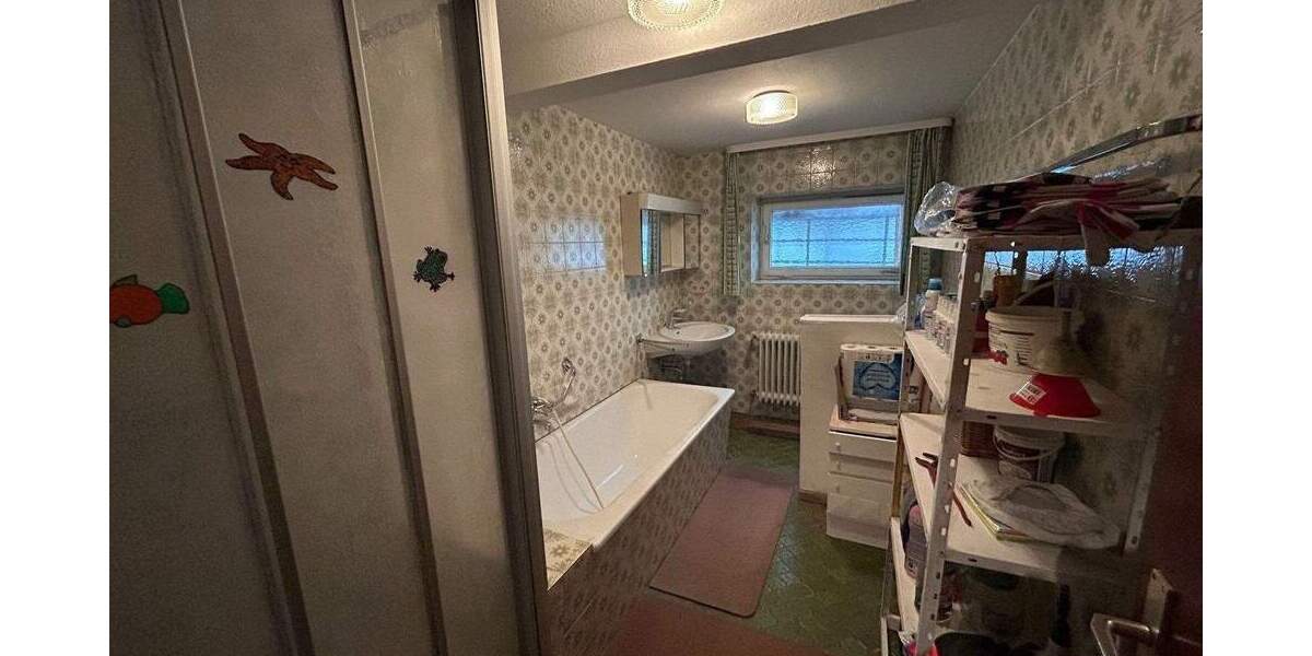 Einfamilienhaus Achern Sasbachried - 7 Zimmer, 173 m&sup2;, 225.000&euro; | Angebot:25703729