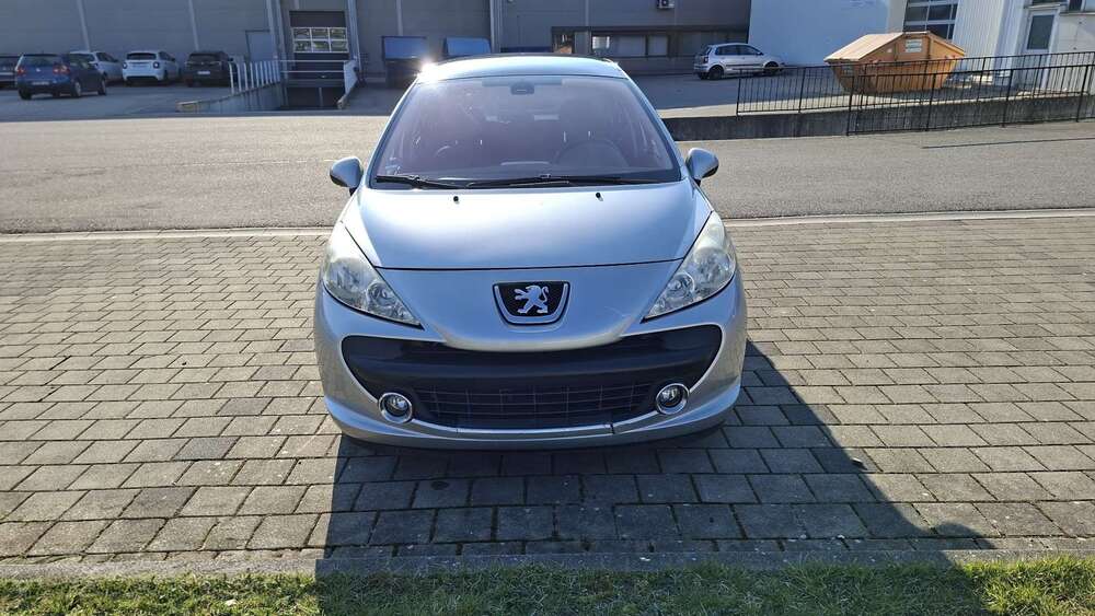 Peugeot 207 247.000 km 2.750 &euro; Stockach 78333