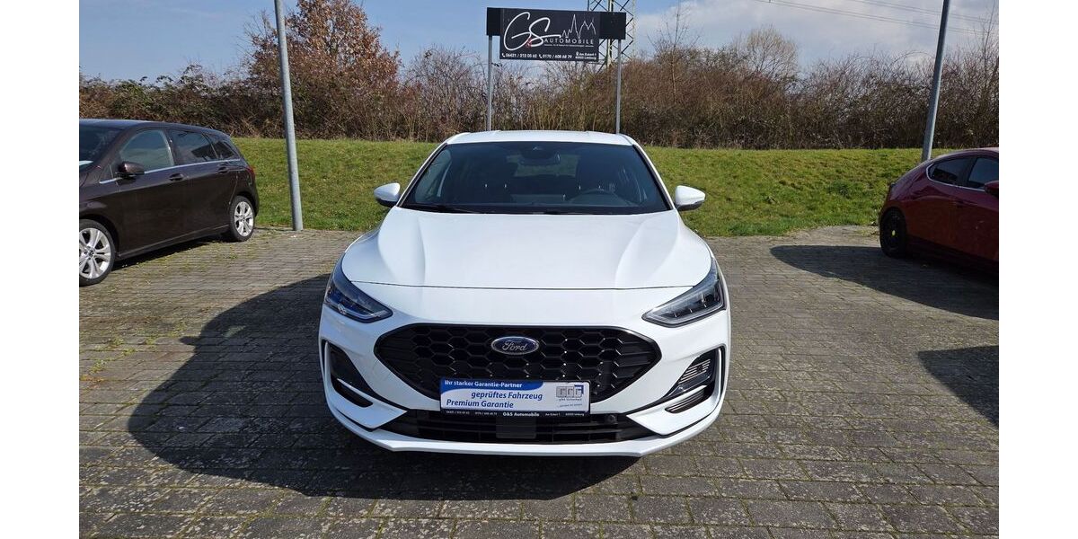 Ford Focus 13.181 km 21.390 &euro; Limburg 65553