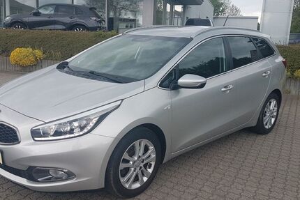 Kia ceed / Ceed 124.064 km 8.990 &euro; Annaberg-Buchholz 09456
