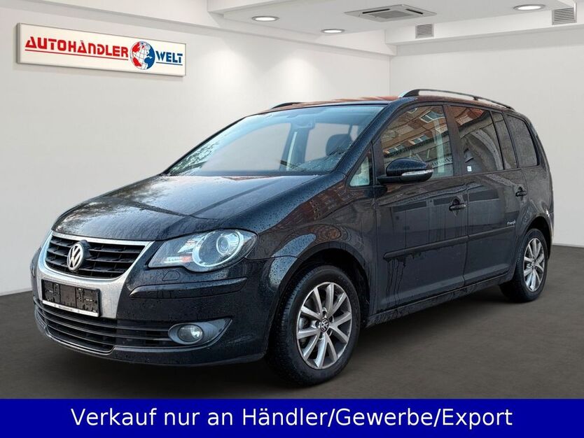 VW Touran 223.256 km 3.999 € Berlin 12681