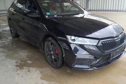 Skoda Octavia 64.438 km 27.490 &euro; Dessau-Roßlau 06842