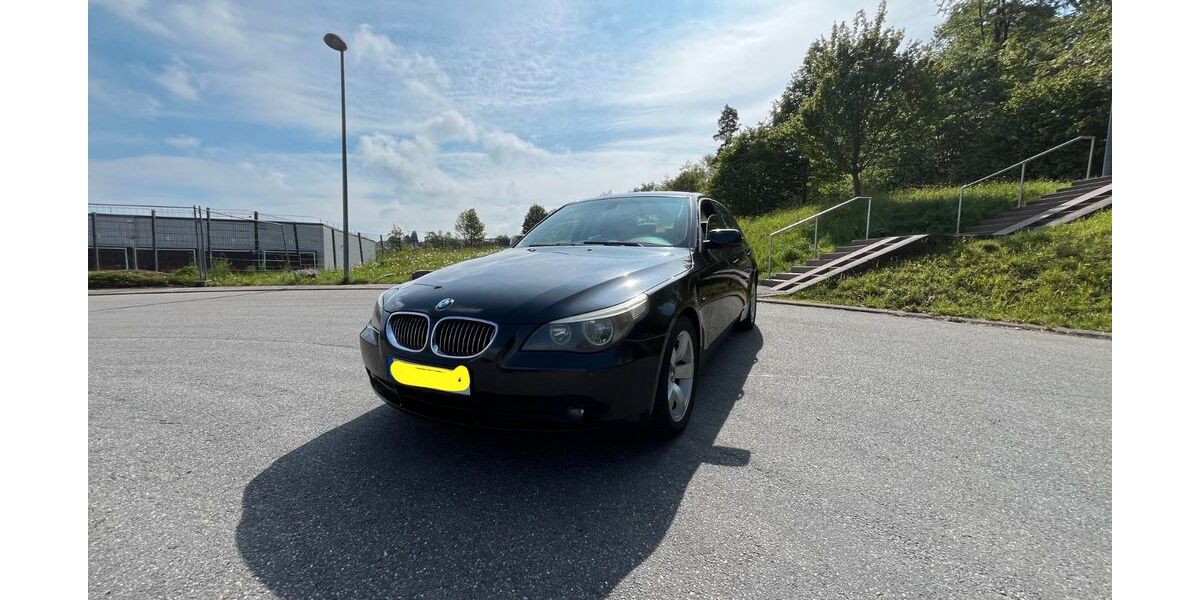 BMW 523 292.000 km 4.490 &euro; Wimsheim 71299
